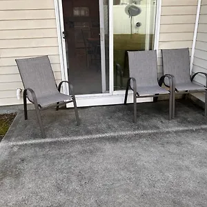 Cute And Cozy 5 Min From Carowinds Apartment